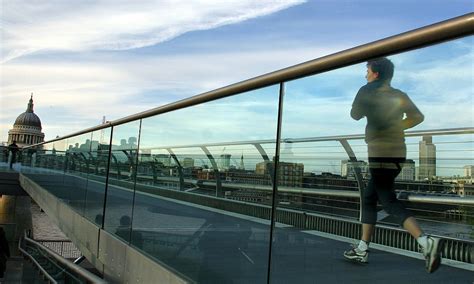 London Fitness Breaks A Jogging Tour Of The Capital