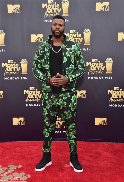 here are the best looks from the mtv movie and tv awards