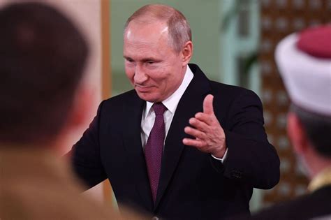 With Putin’s Signature ‘fake News’ Bill Becomes Law The Washington Post
