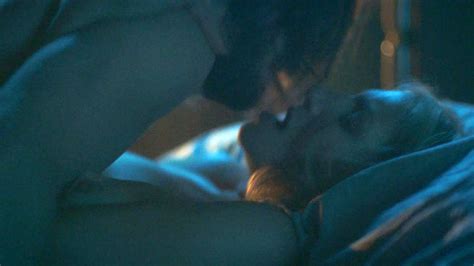 ari graynor nude sex scene in i m dying up here series