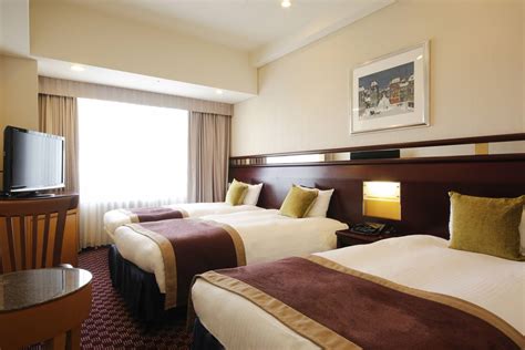 rooms standard triple room tower grande floor osaka official website hotel hotel keihan