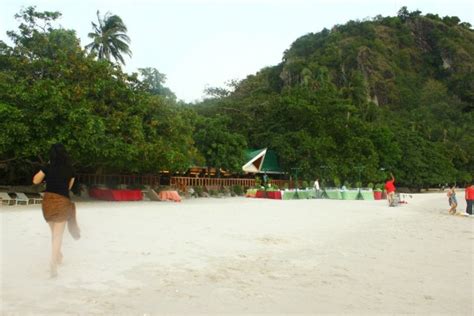 Dakak Beach Resort And Gloria Fantasyland