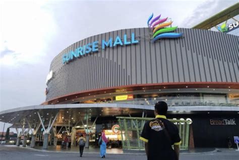 mall  besar  ramai  mojokerto  sunrise mall tujuan wisata belanja  kuliner