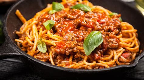 The Only Spaghetti Bolognese Recipe You Need According To Italian