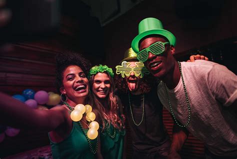 How To Host A St Patricks Day Party In 2024 The Bash