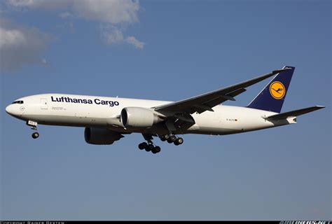 Boeing 777 Fbt Lufthansa Cargo Aviation Photo 4295993