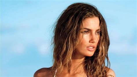 top 15 most beautiful brunettes around the world