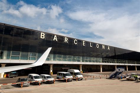 barcelona airport barcelona blog