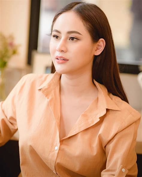 Chakkarin Singhannuta – Most Beautiful Thai Trans Model – Thai Transgender