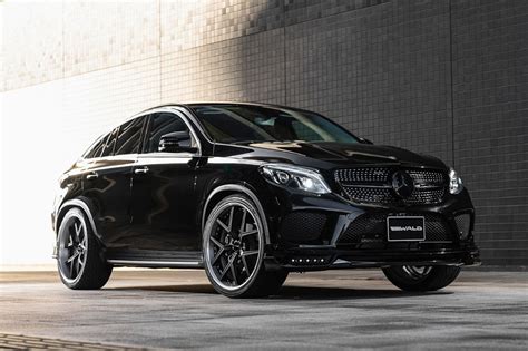 mercedes benz gle coupe  murdered  makeover carbuzz