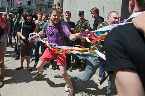 moscow gay pride parade broken up compassq