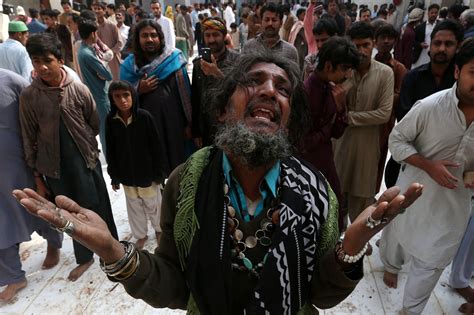 sufis pose   threat  islamic state ideology