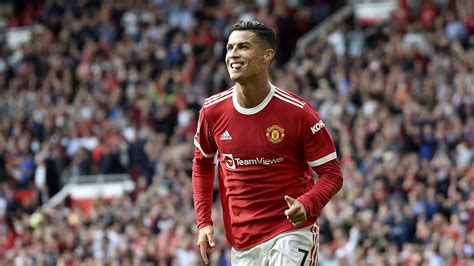 covered cristiano ronaldos  manchester united debut marca