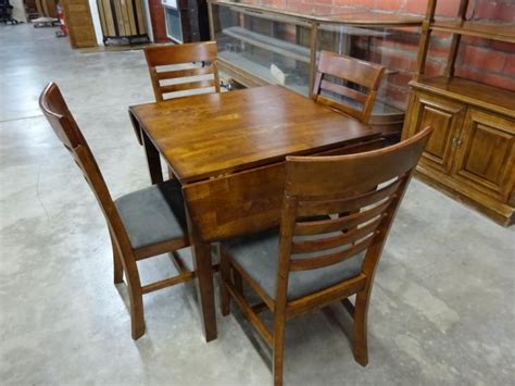 sold price small drop leaf dining table   chairs august
