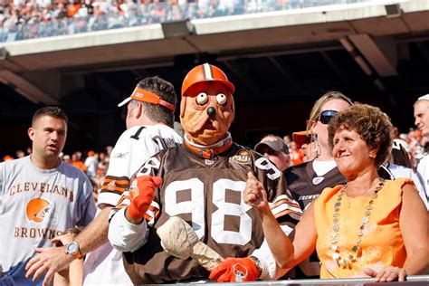 top   famous cleveland browns fans worldwide browns fans
