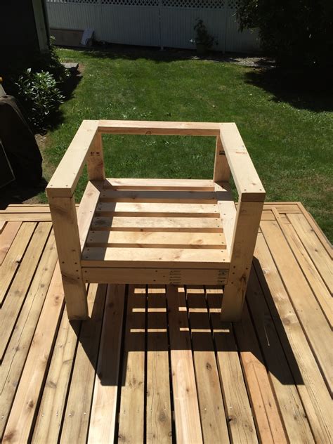 Ana White Modified Version Of The 2x4 Outdoor Sofa Diy Projects