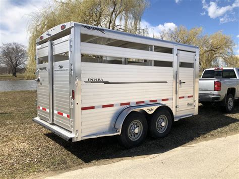 gooseneck livestock trailers  sale