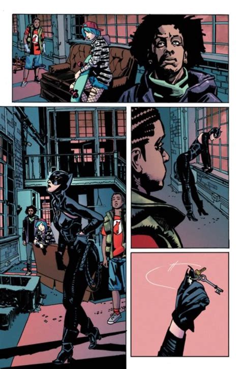 Catwoman 25 Gives A Cat S Eye View Of Gotham For Joker War Preview