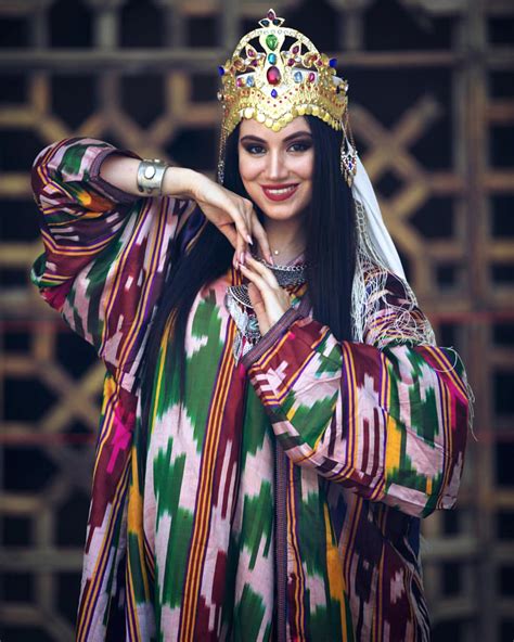 Uzbek Girl Узбекистан Uzbek Clothing Fashion Beautiful Costumes