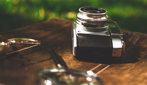 retro old camera magnifying glass hd photography 4k wallpapers