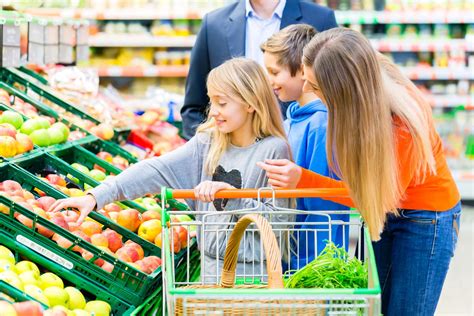supermarket traps  avoid living  spending