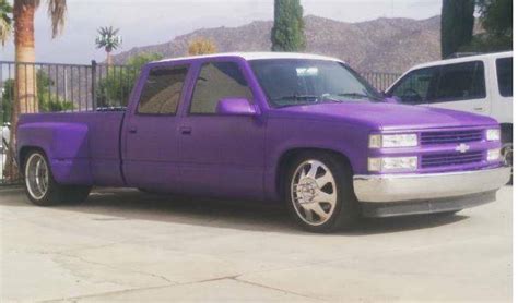 Lowered 1994 Chevy Dually On 20s