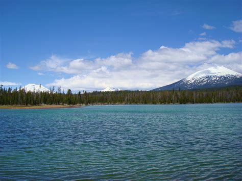 filelava lake oregonjpg wikimedia commons