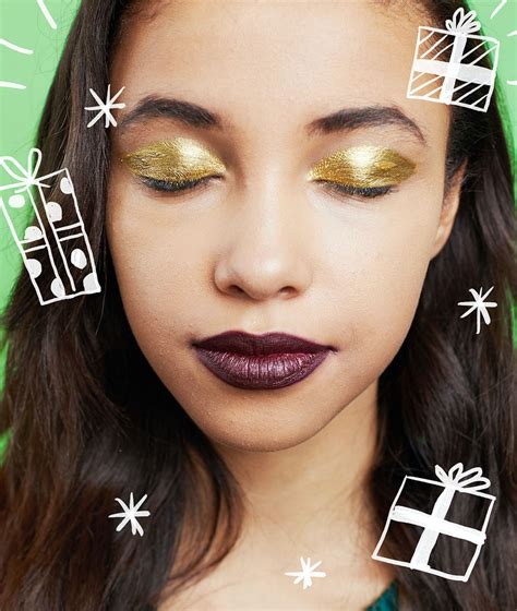 5 Pretty Holiday Makeup Looks Inspired By Ugly Christmas Sweaters