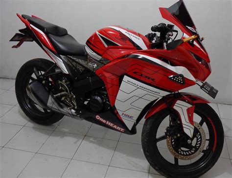 red cbr honda cbr   wallpapers reviews