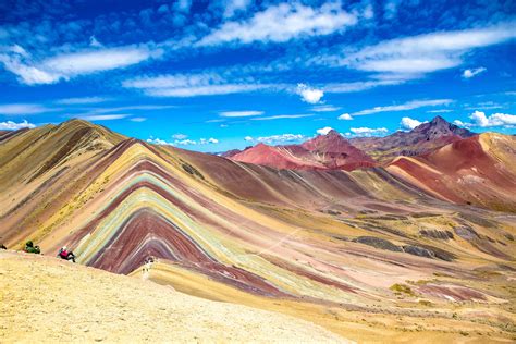 cerro colorado montanha colorida raimbow mountain  full day peru