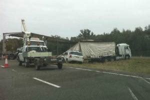 truck crash closes freeway the border mail wodonga vic