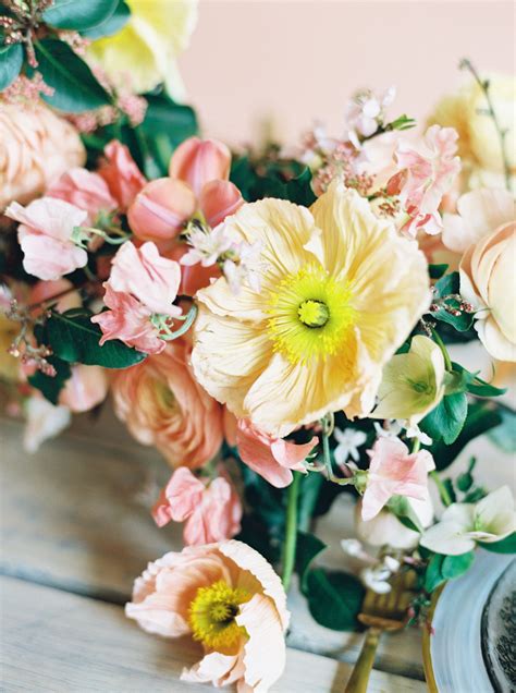 bold wedding flowers with poppies wedding flowers