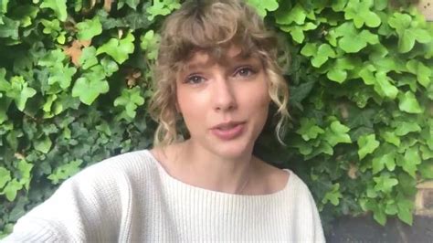 new taylor swift is all about bathroom sex and