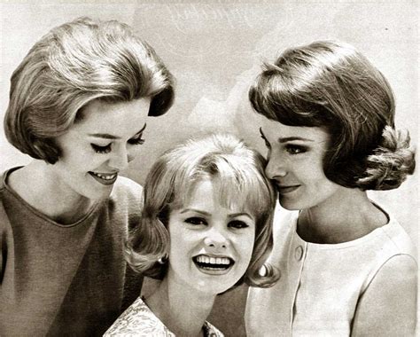 1960s Hairstyles Six Popular Coiffures In 1962 Glamourdaze