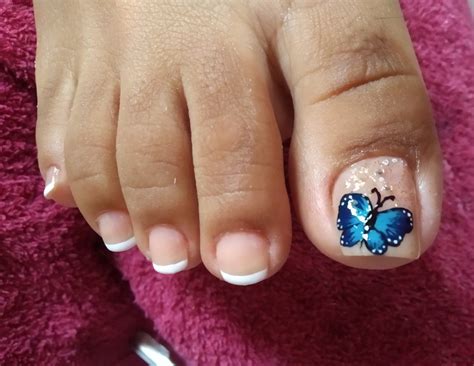 uñas de pies con mariposa by stefania pedicure de pies manicura de