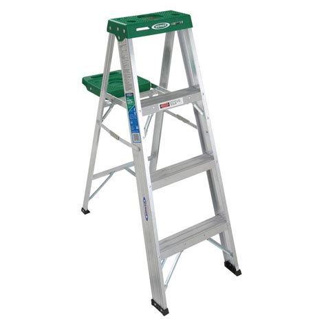 werner  ft aluminum step ladder   lb load capacity type ii duty rating   home