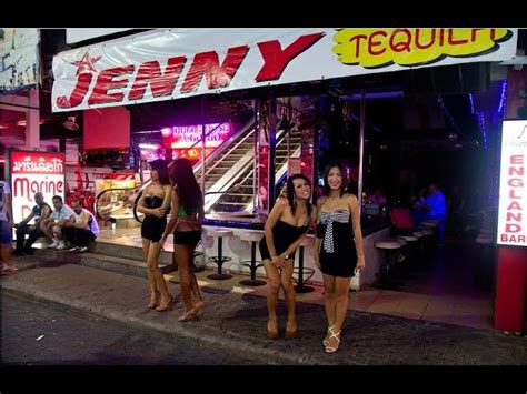 nightlife thailand pattaya walking street sexy girls