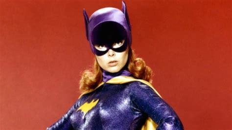 60s Batman Tv Series Actress Who Played Batgirl Passes