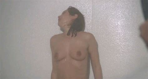 Naked Nadine Pascal In Gefangene Frauen