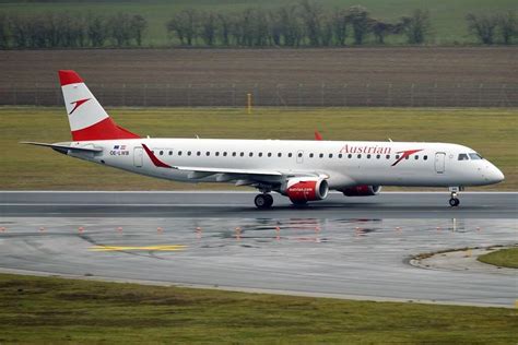 austrian airlines fleet embraer  details  pictures