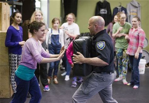 jackson girls learn self defense from police officer wyoming news