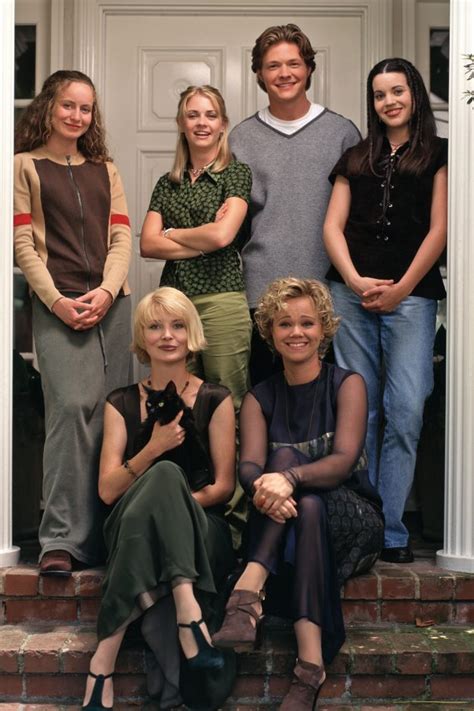 Sabrina The Teenage Witch Then And Now See How Theyve