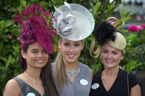 pictures ladies day fashion  royal ascot  grand national