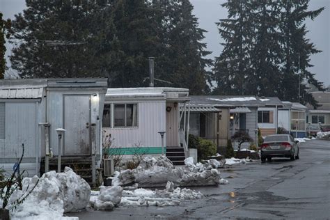 seattle city council  action  protect seniors living  affordable mobile home