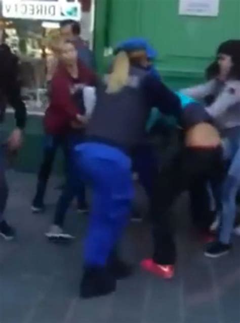 schoolgirl fight erupts into mass brawl after police are unable to regain control world news