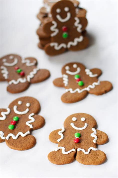 soft  chewy gingerbread men  baker chick