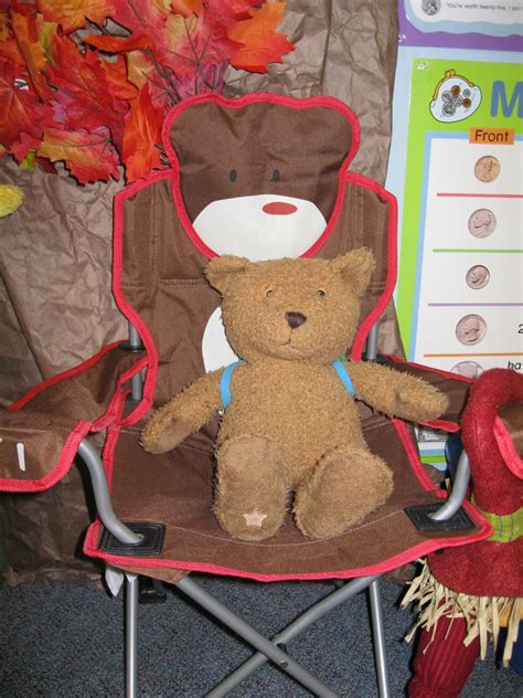 love  kindergarten    backpack bear  starfallcom