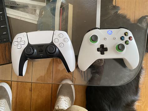 Dualsense And Xbox One Controller Size Comparison R Playstation