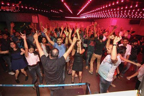 Nightlife In Bangalore 2022 15 Best Places To Have A Gala Time