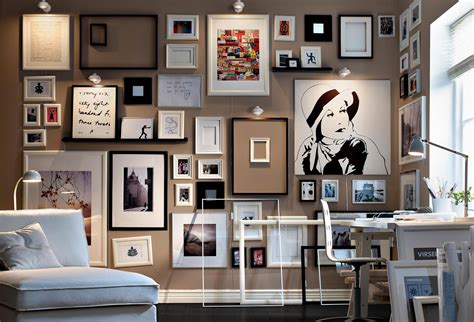 create  gallery wall   home amused